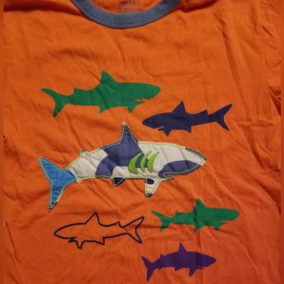 2012 vguc Mini Boden 7-8 years orange camo shark tee - Picture 8 of 11